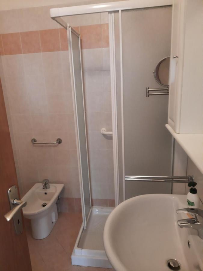 Garda Lake Apartment Bagian luar foto