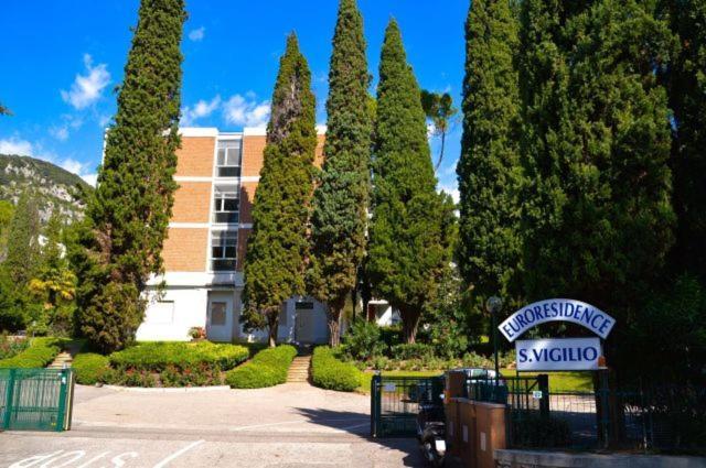 Garda Lake Apartment Bagian luar foto