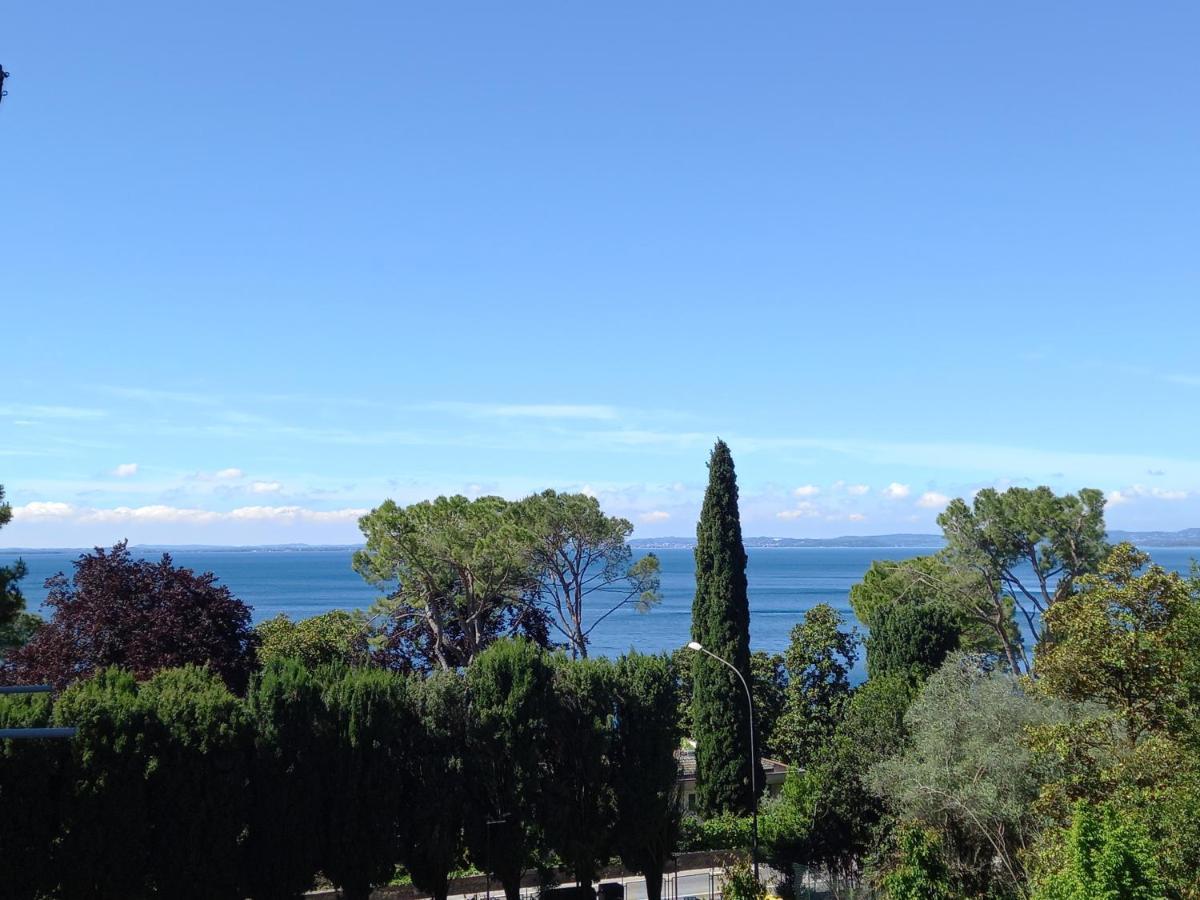 Garda Lake Apartment Bagian luar foto