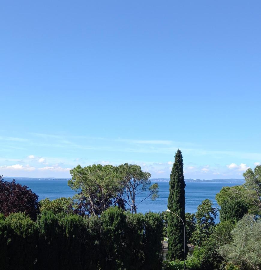 Garda Lake Apartment Bagian luar foto