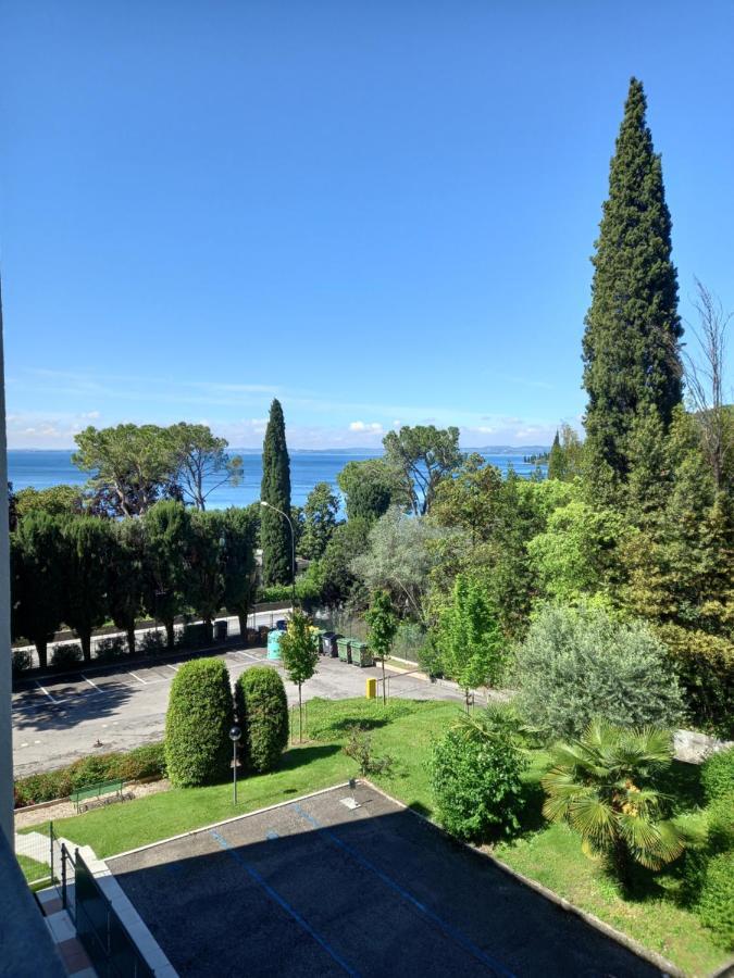 Garda Lake Apartment Bagian luar foto